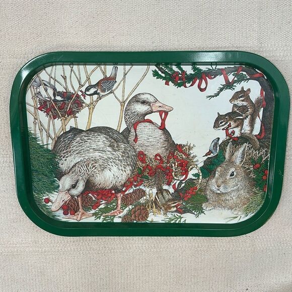 Vintage Tin Christmas Tray - Picture 1 of 9